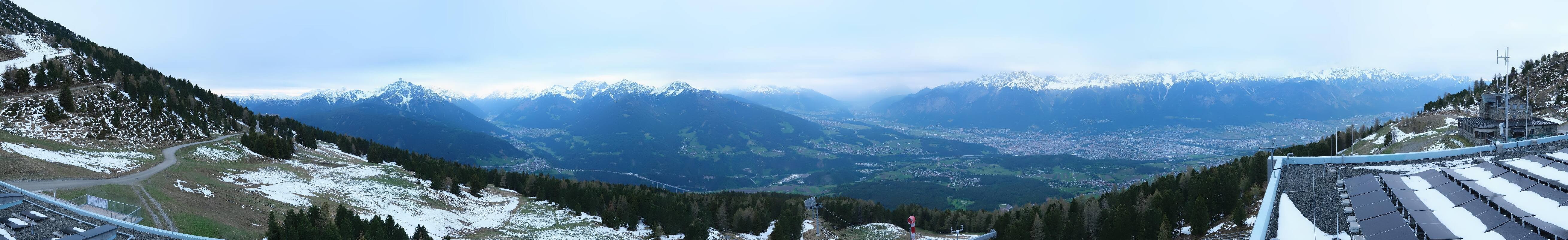 Archiv Foto Webcam Patscherkofel - Blick auf Innsbruck