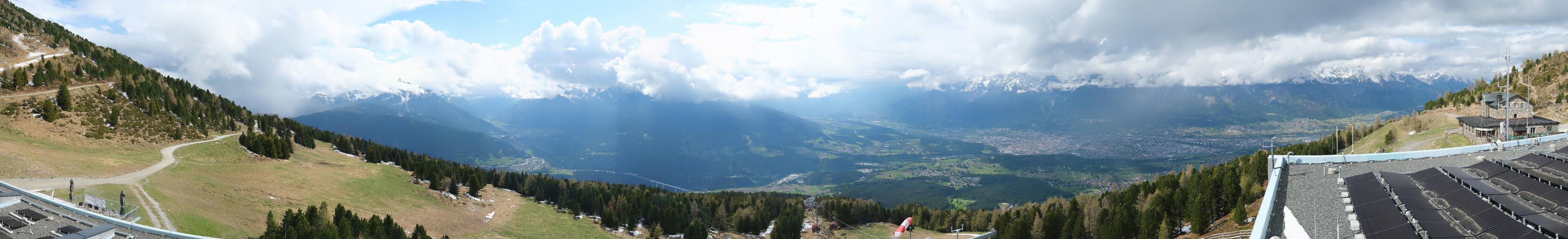Archiv Foto Webcam Patscherkofel - Blick auf Innsbruck