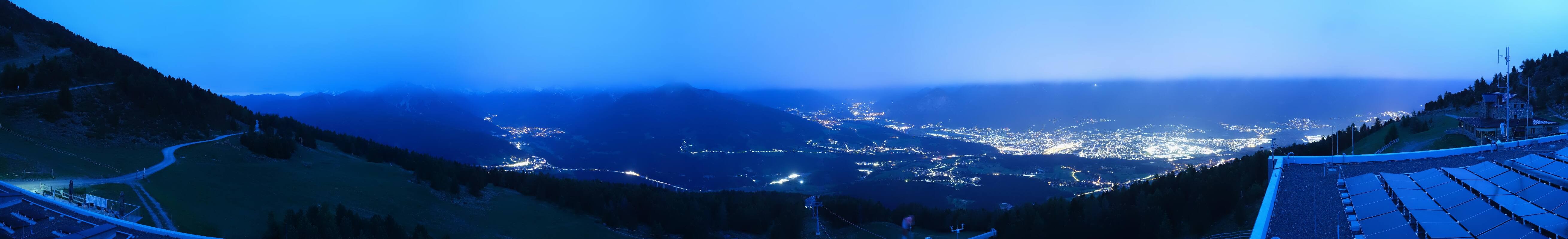 Archiv Foto Webcam Patscherkofel - Blick auf Innsbruck