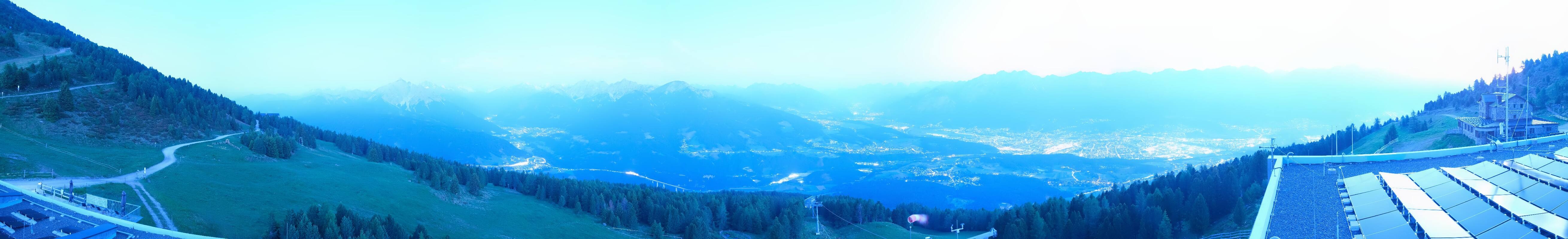Archiv Foto Webcam Patscherkofel - Blick auf Innsbruck