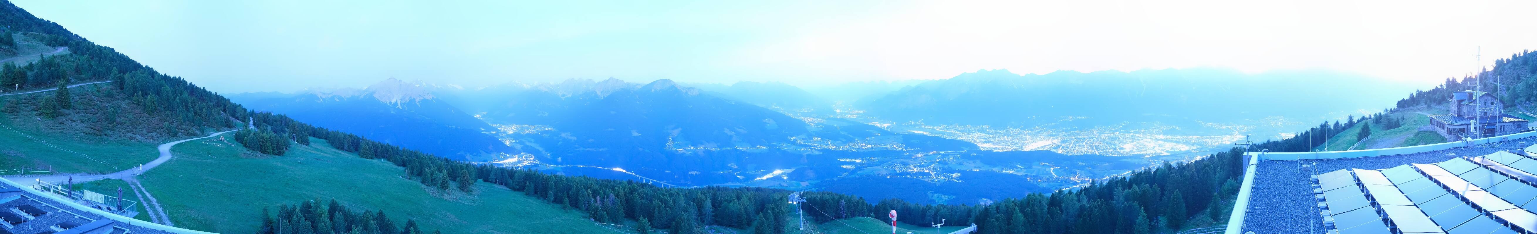 Archiv Foto Webcam Patscherkofel - Blick auf Innsbruck