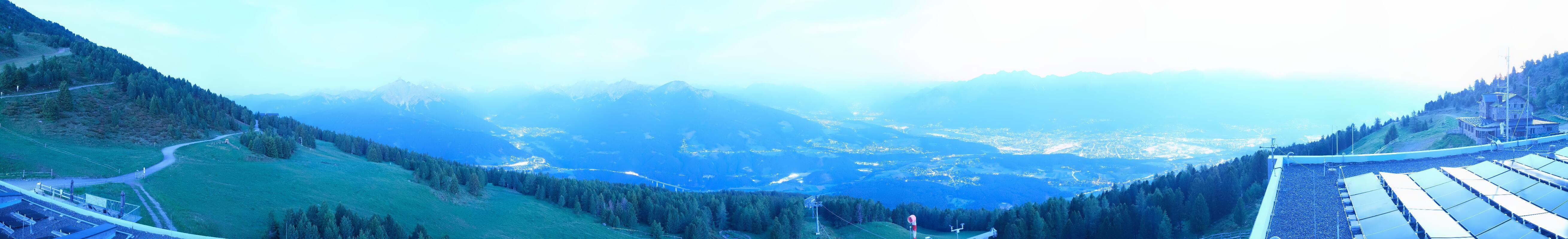 Archiv Foto Webcam Patscherkofel - Blick auf Innsbruck