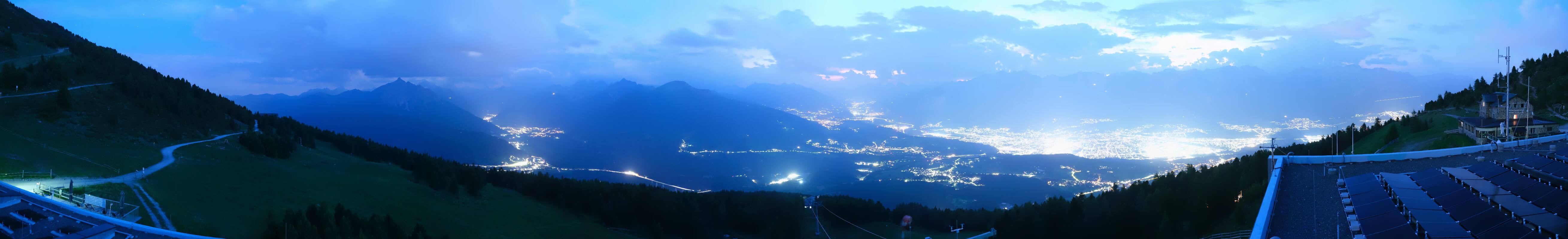 Archiv Foto Webcam Patscherkofel - Blick auf Innsbruck