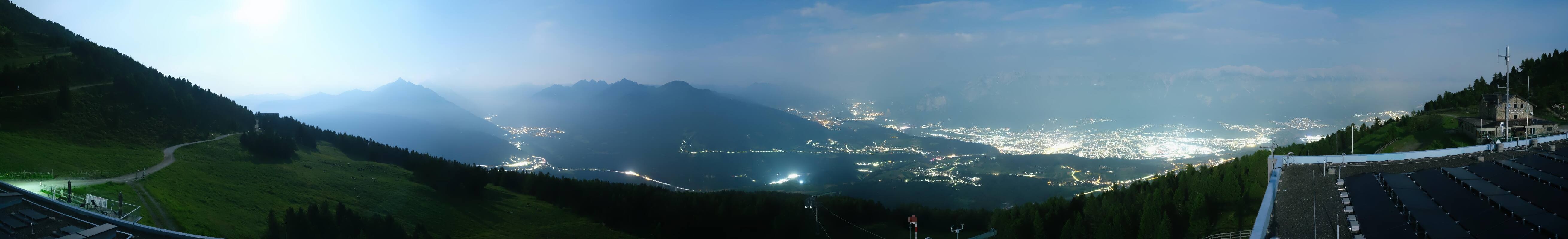 Archiv Foto Webcam Patscherkofel - Blick auf Innsbruck