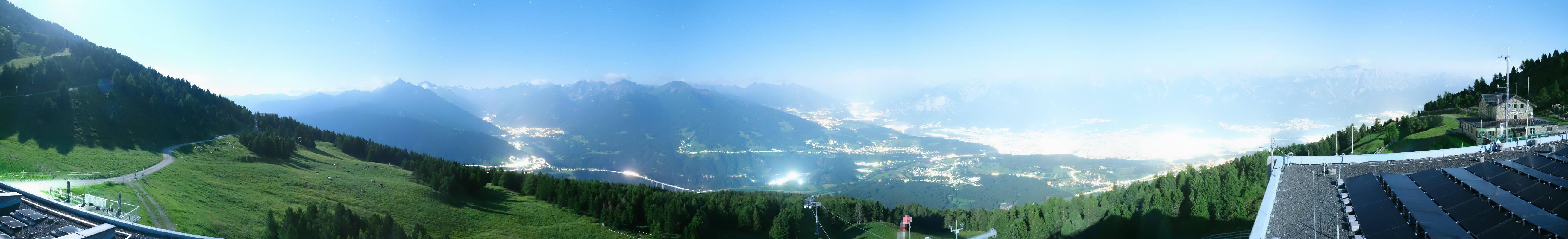 Archiv Foto Webcam Patscherkofel - Blick auf Innsbruck