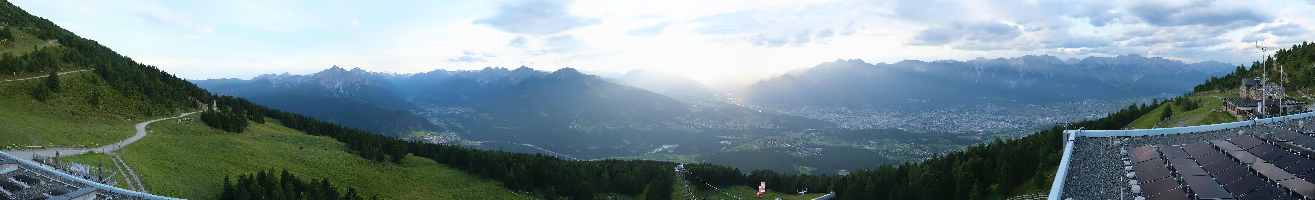 Archiv Foto Webcam Patscherkofel - Blick auf Innsbruck