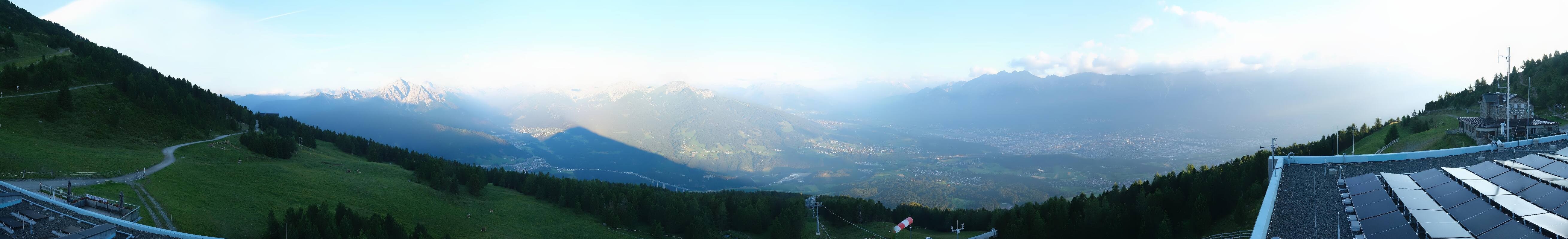 Archiv Foto Webcam Patscherkofel - Blick auf Innsbruck