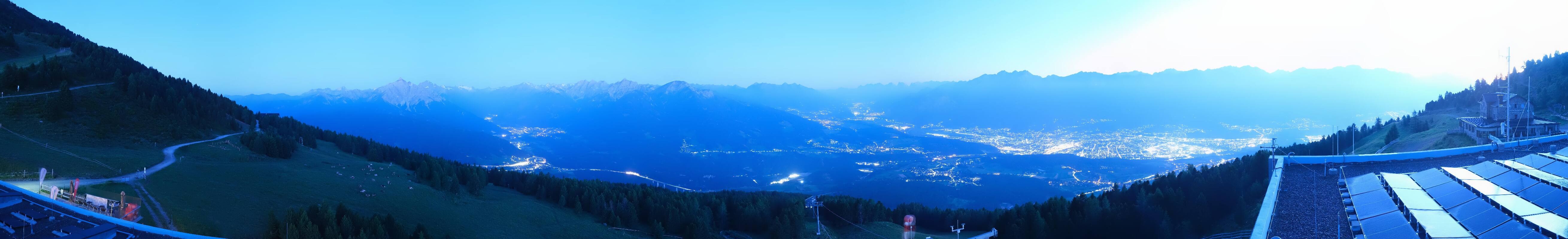 Archiv Foto Webcam Patscherkofel - Blick auf Innsbruck