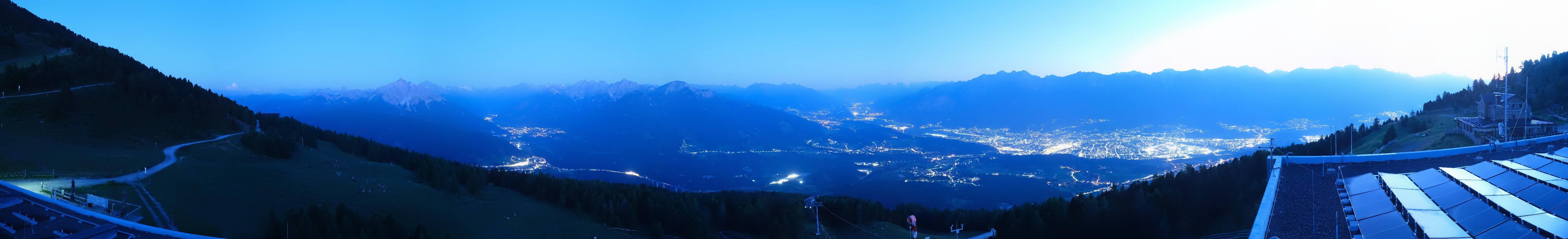 Archiv Foto Webcam Patscherkofel - Blick auf Innsbruck