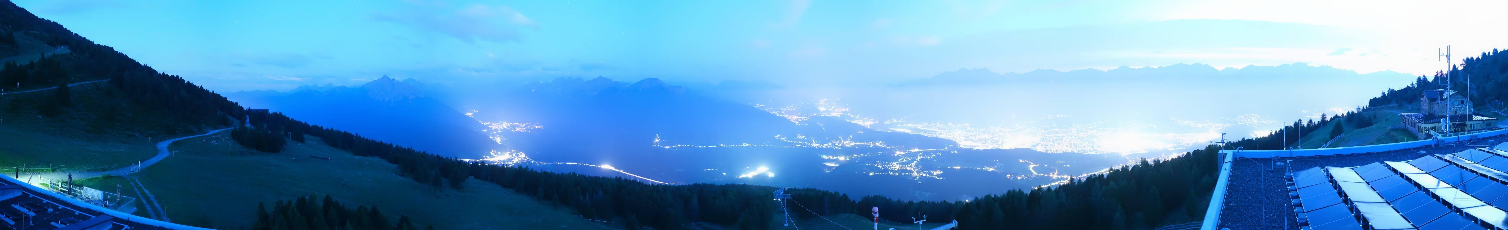 Archiv Foto Webcam Patscherkofel - Blick auf Innsbruck