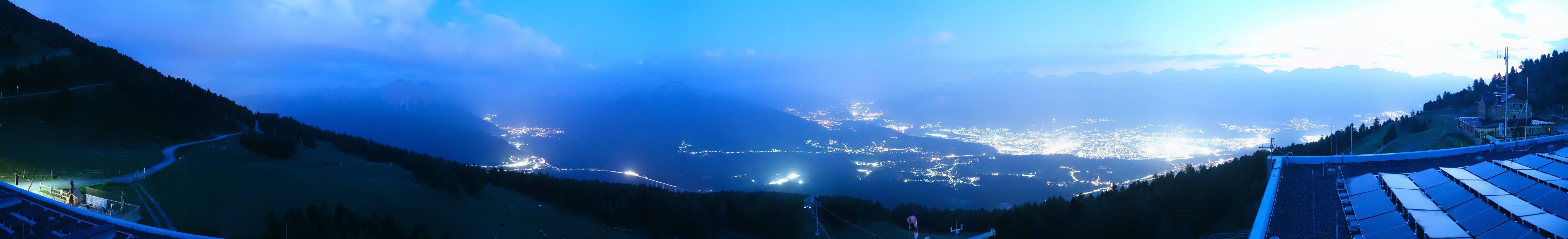 Archiv Foto Webcam Patscherkofel - Blick auf Innsbruck