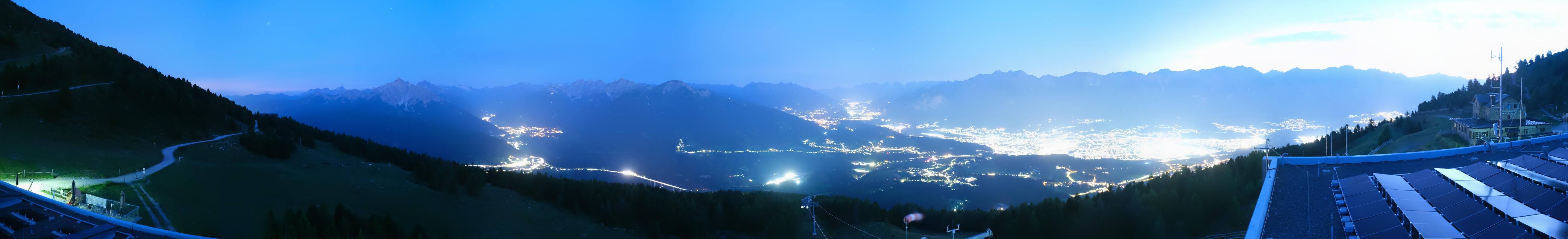 Archiv Foto Webcam Patscherkofel - Blick auf Innsbruck