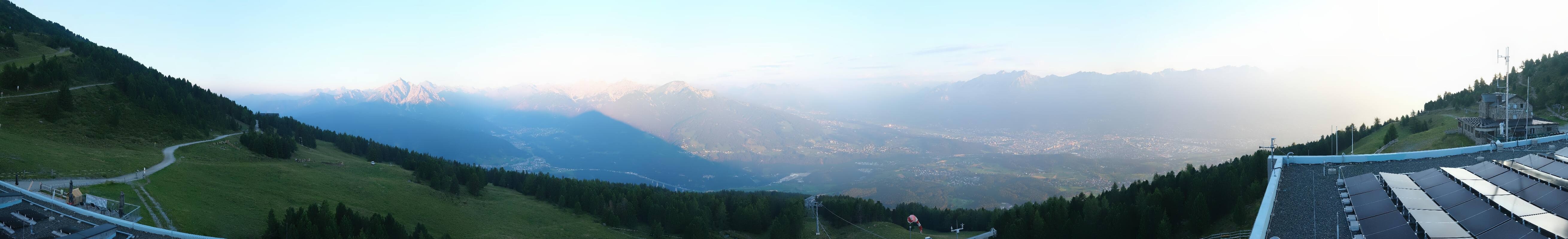 Archiv Foto Webcam Patscherkofel - Blick auf Innsbruck
