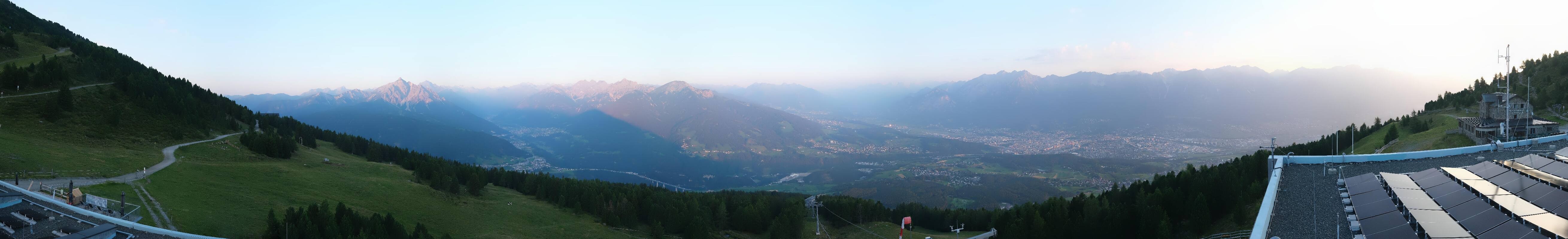 Archiv Foto Webcam Patscherkofel - Blick auf Innsbruck