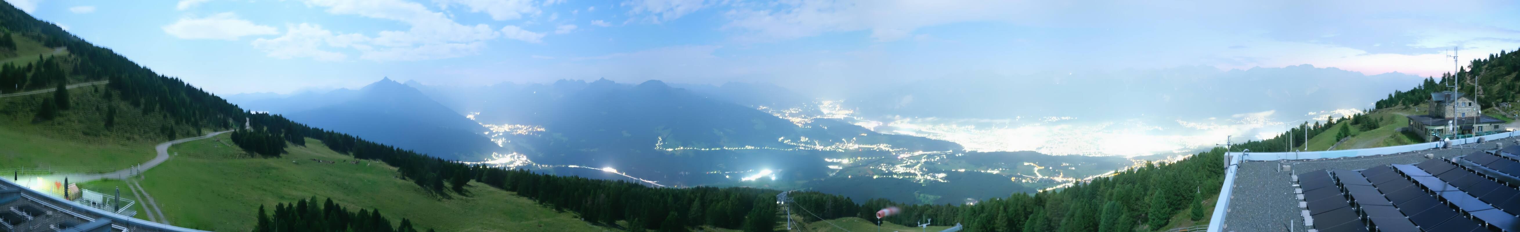 Archiv Foto Webcam Patscherkofel - Blick auf Innsbruck