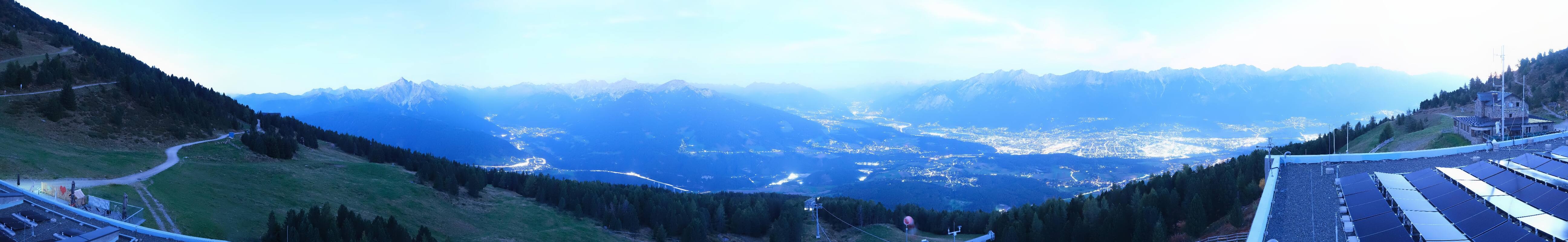 Archiv Foto Webcam Patscherkofel - Blick auf Innsbruck