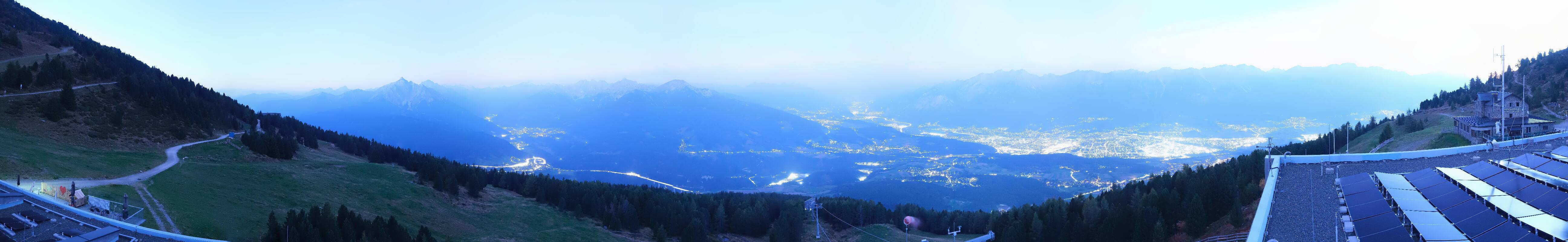 Archiv Foto Webcam Patscherkofel - Blick auf Innsbruck