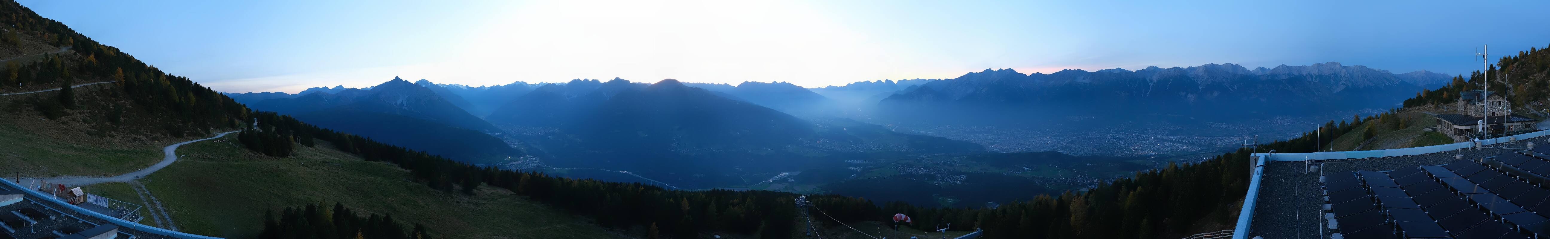Archiv Foto Webcam Patscherkofel - Blick auf Innsbruck
