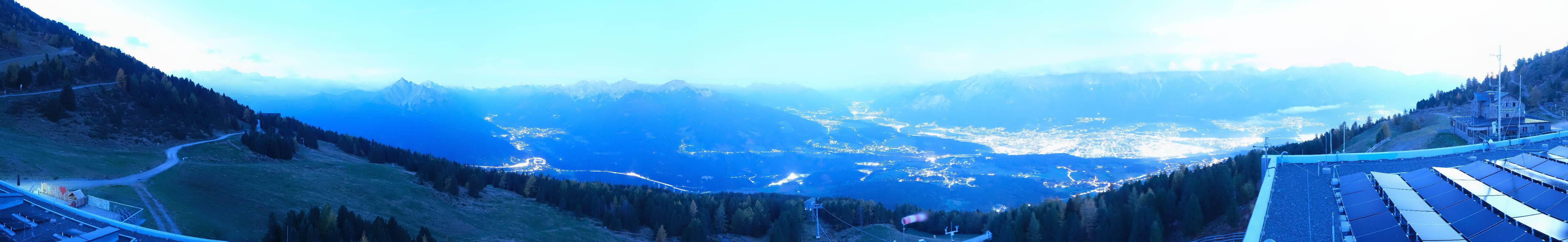 Archiv Foto Webcam Patscherkofel - Blick auf Innsbruck