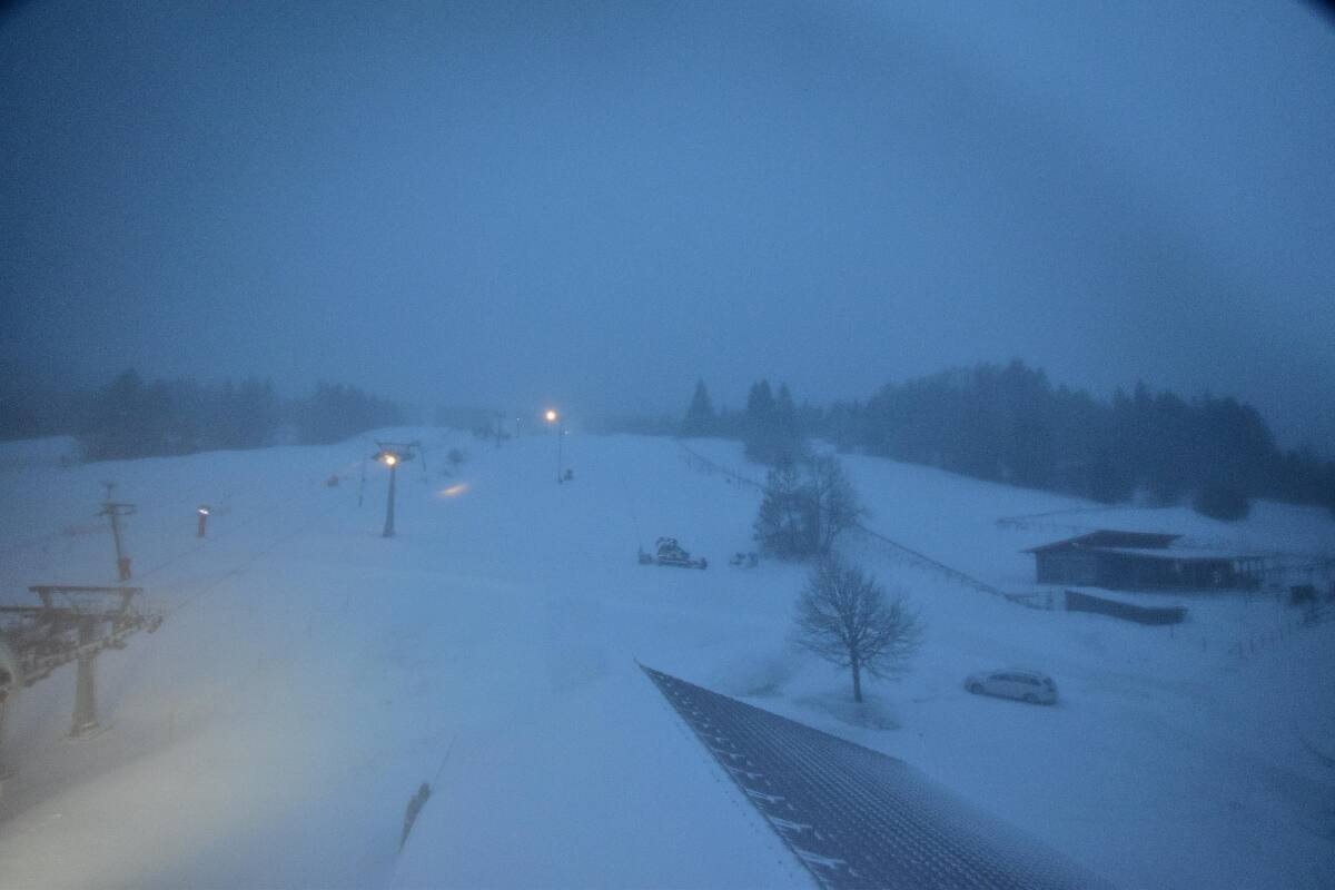 Archived image Webcam Nesselwang - Alpspitzbahn Base Station