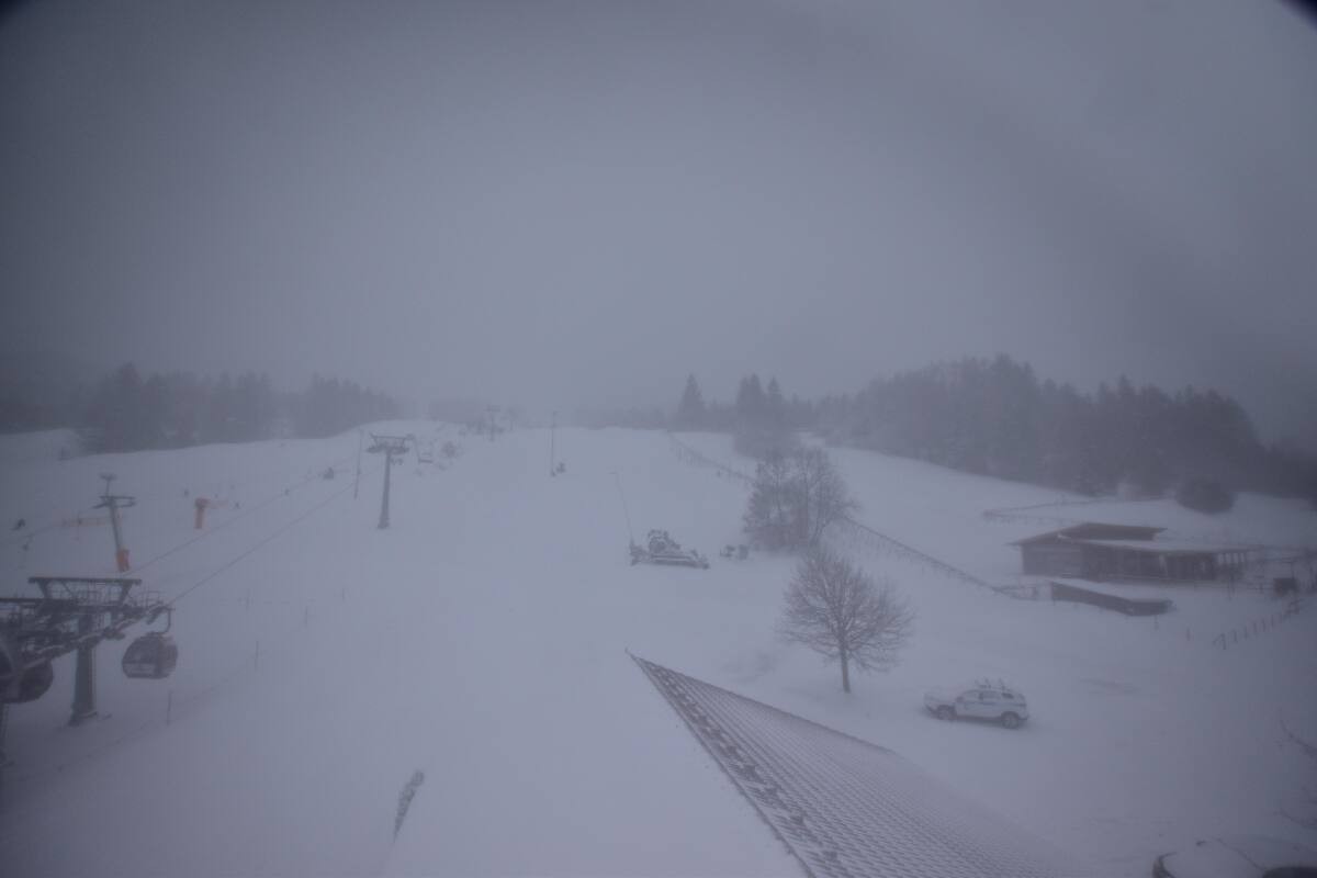 Archived image Webcam Nesselwang - Alpspitzbahn Base Station