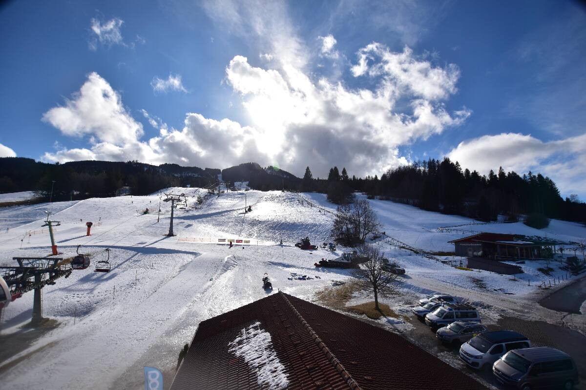 Archiv Foto Webcam Nesselwang - Talstation Alpspitzbahn