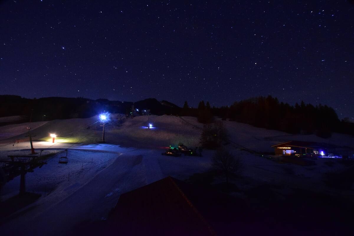 Archived image Webcam Nesselwang - Alpspitzbahn Base Station