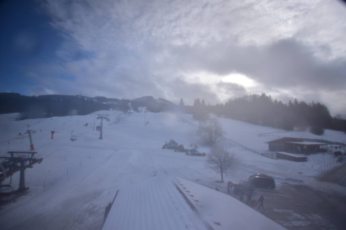 Archived image Webcam Nesselwang - Alpspitzbahn Base Station