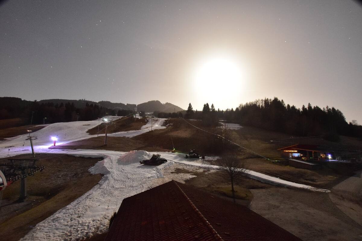 Archiv Foto Webcam Nesselwang - Talstation Alpspitzbahn