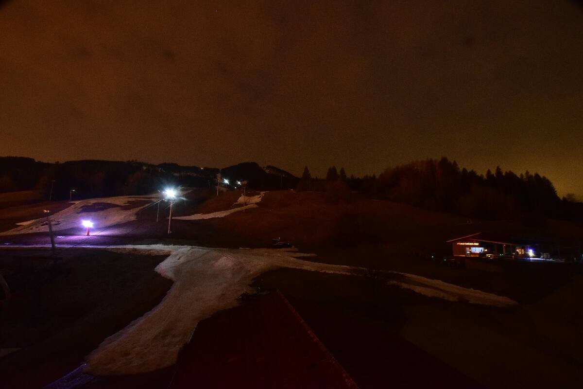 Archived image Webcam Nesselwang - Alpspitzbahn Base Station