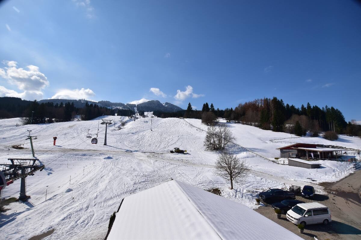 Archiv Foto Webcam Nesselwang - Talstation Alpspitzbahn