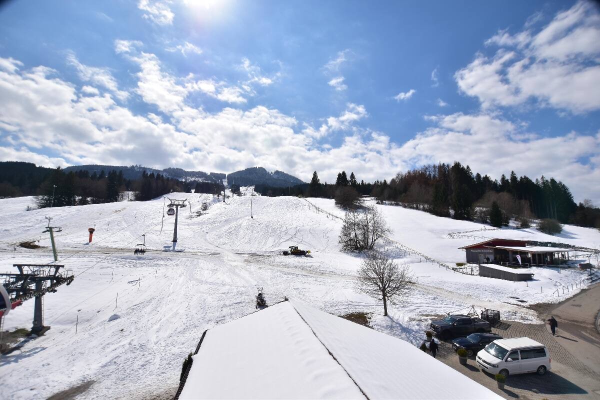 Archiv Foto Webcam Nesselwang - Talstation Alpspitzbahn