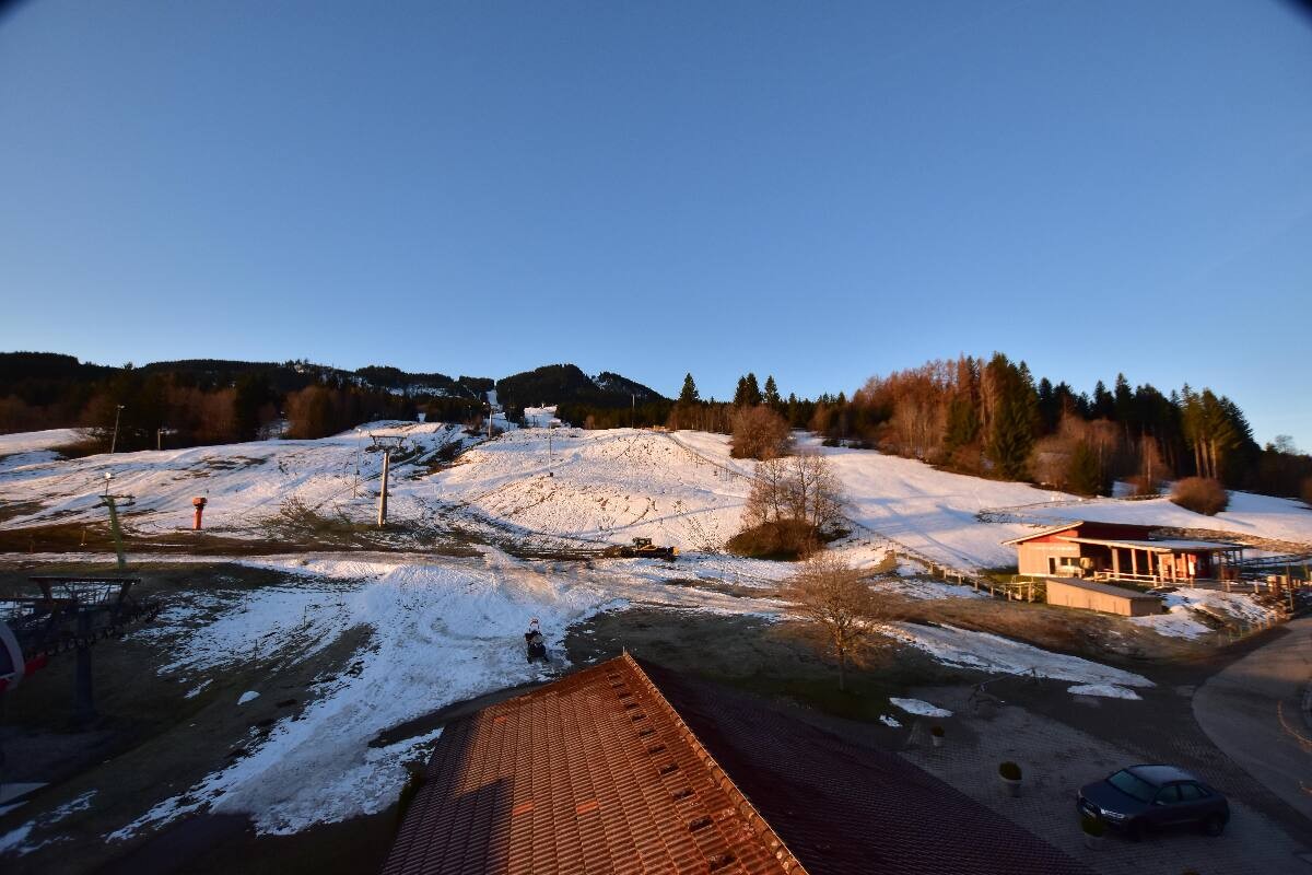 Archiv Foto Webcam Nesselwang - Talstation Alpspitzbahn