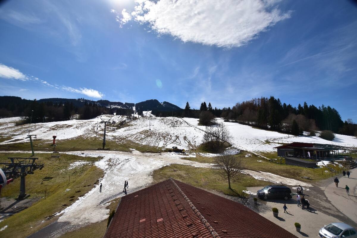 Archiv Foto Webcam Nesselwang - Talstation Alpspitzbahn