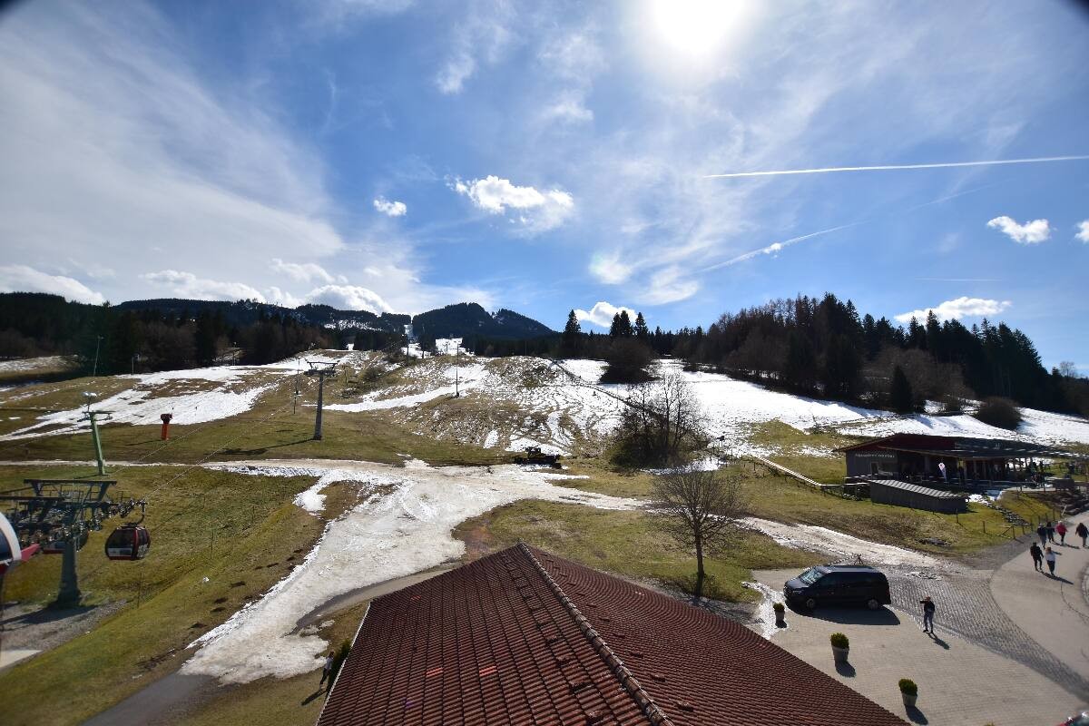 Archiv Foto Webcam Nesselwang - Talstation Alpspitzbahn