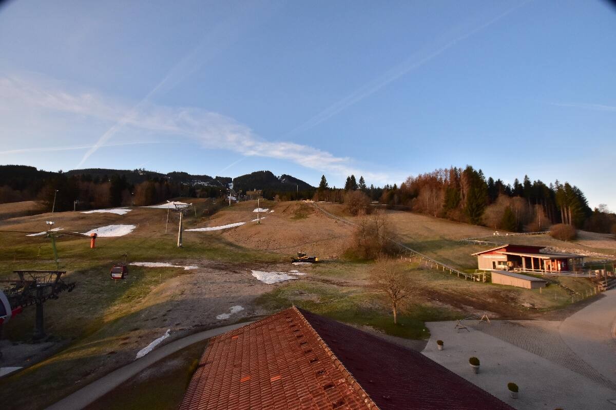 Archiv Foto Webcam Nesselwang - Talstation Alpspitzbahn