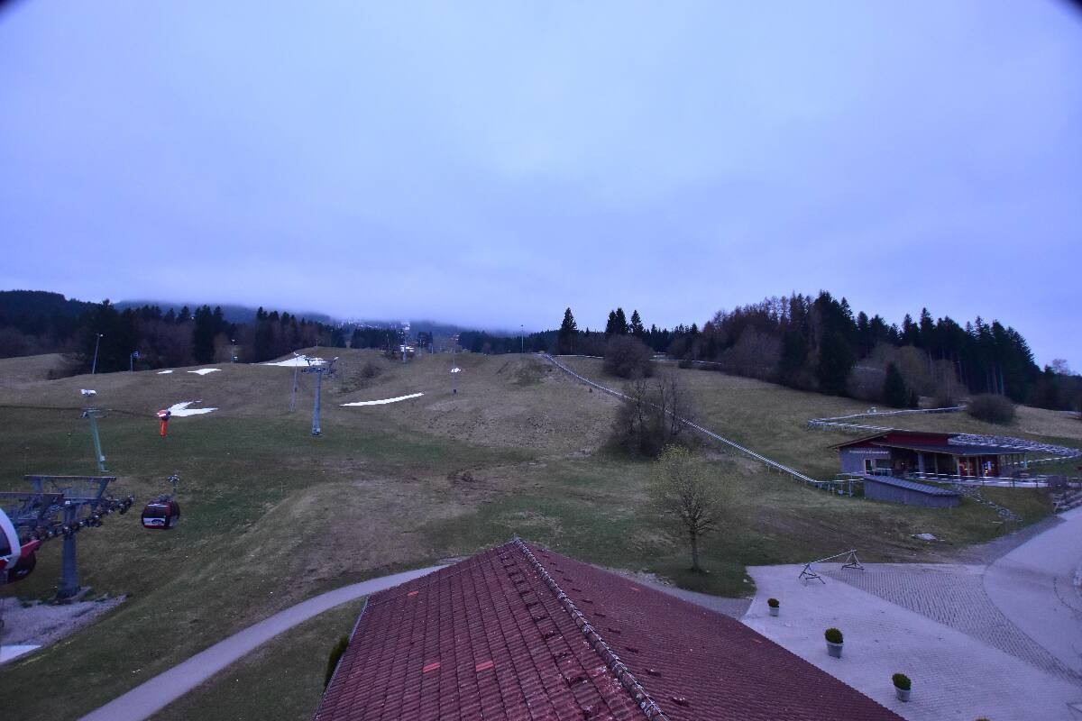 Archived image Webcam Nesselwang - Alpspitzbahn Base Station