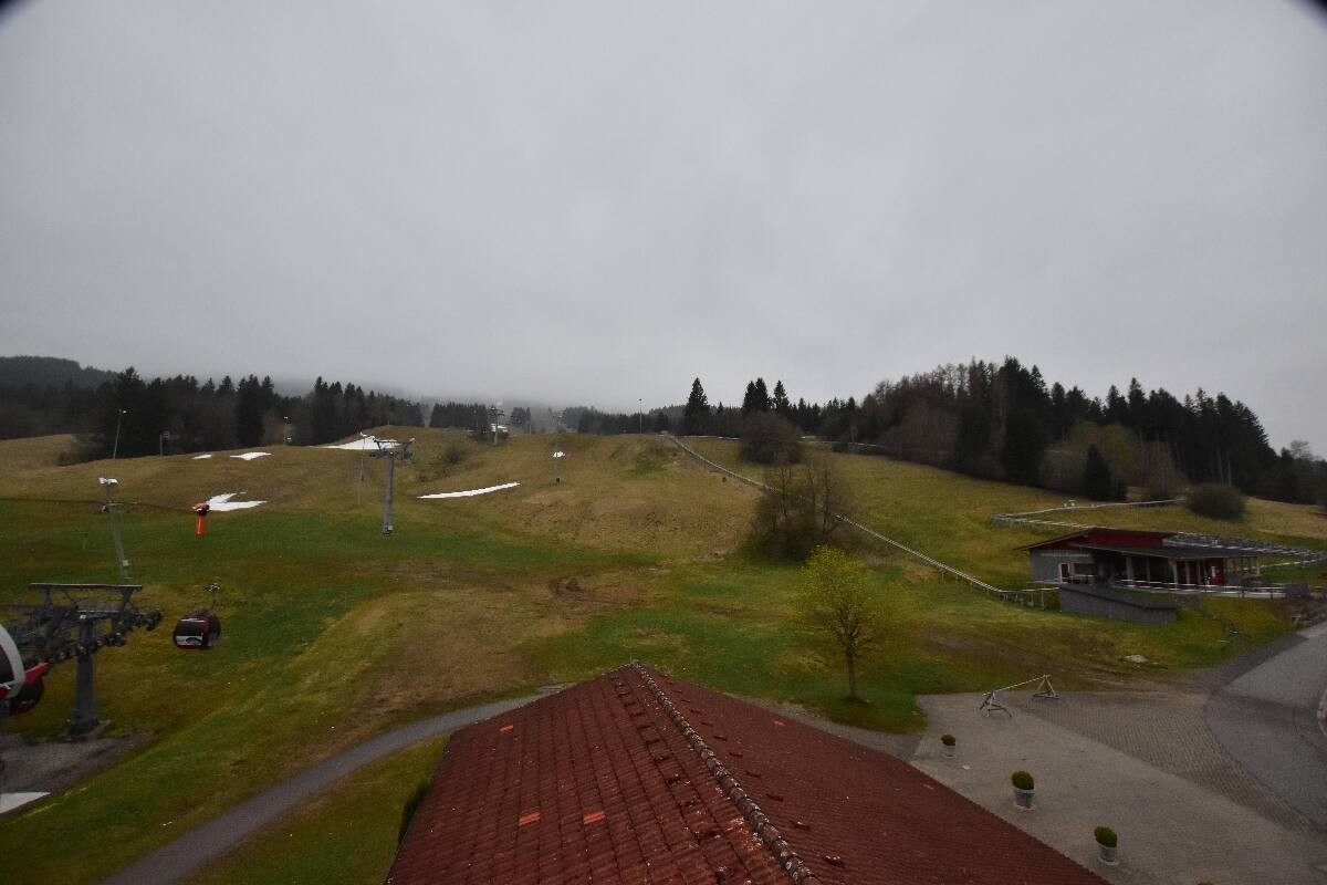 Archived image Webcam Nesselwang - Alpspitzbahn Base Station