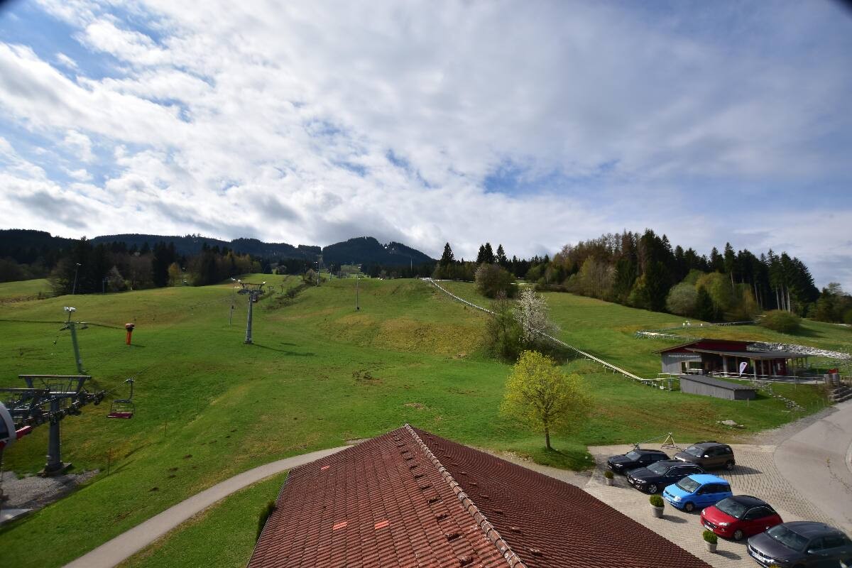 Archiv Foto Webcam Nesselwang - Talstation Alpspitzbahn