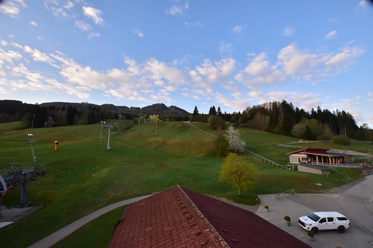 Archiv Foto Webcam Nesselwang - Talstation Alpspitzbahn