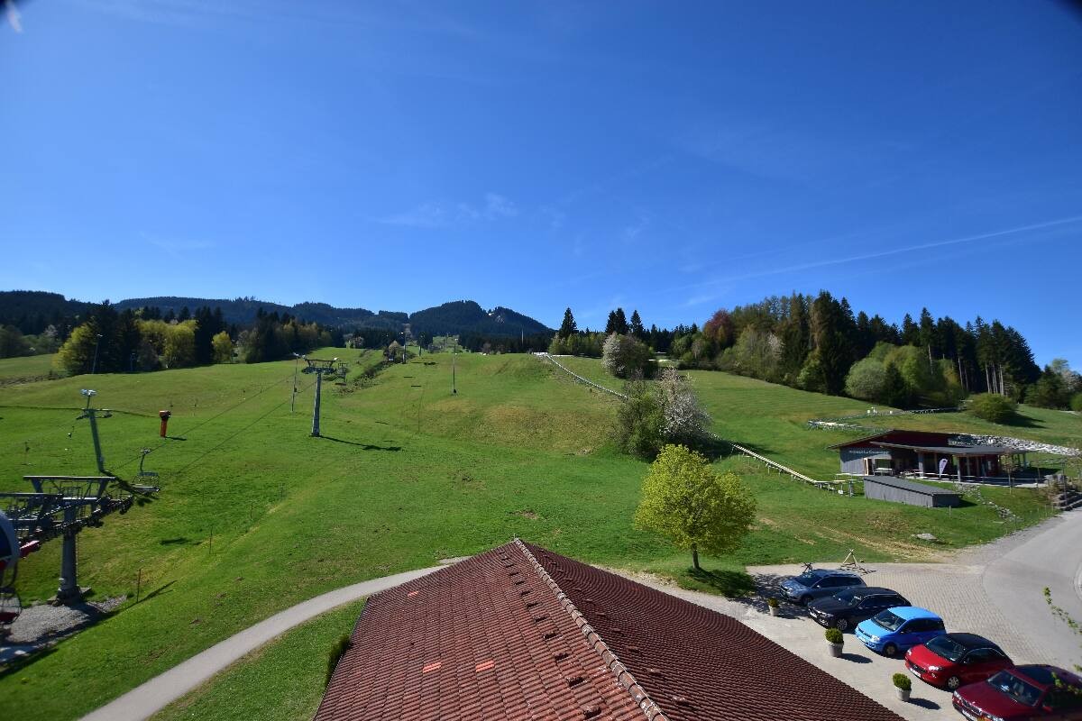 Archiv Foto Webcam Nesselwang - Talstation Alpspitzbahn