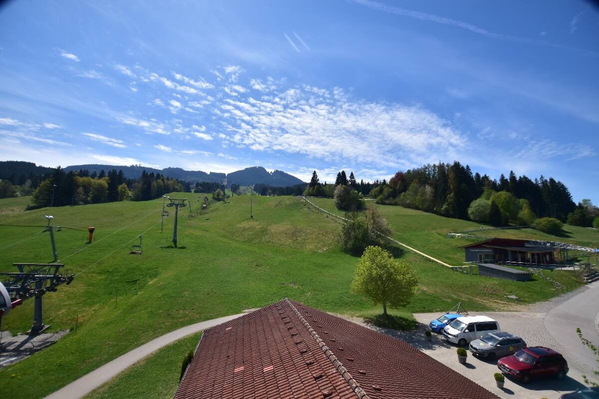 Archiv Foto Webcam Nesselwang - Talstation Alpspitzbahn