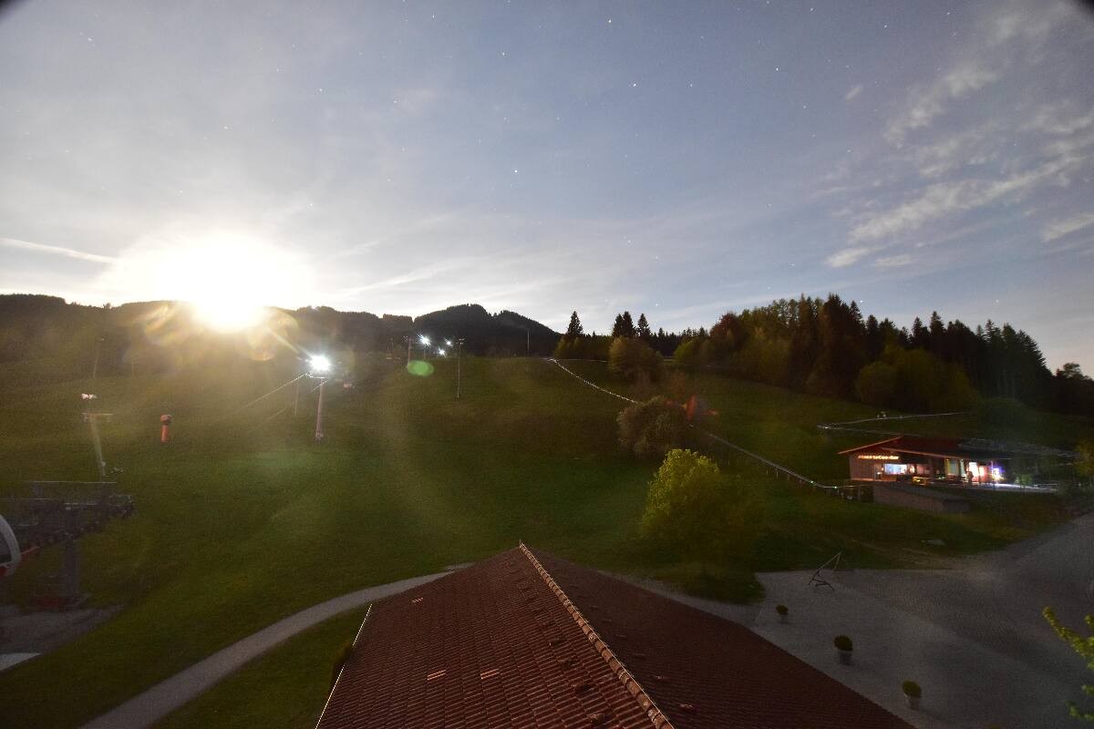 Archiv Foto Webcam Nesselwang - Talstation Alpspitzbahn