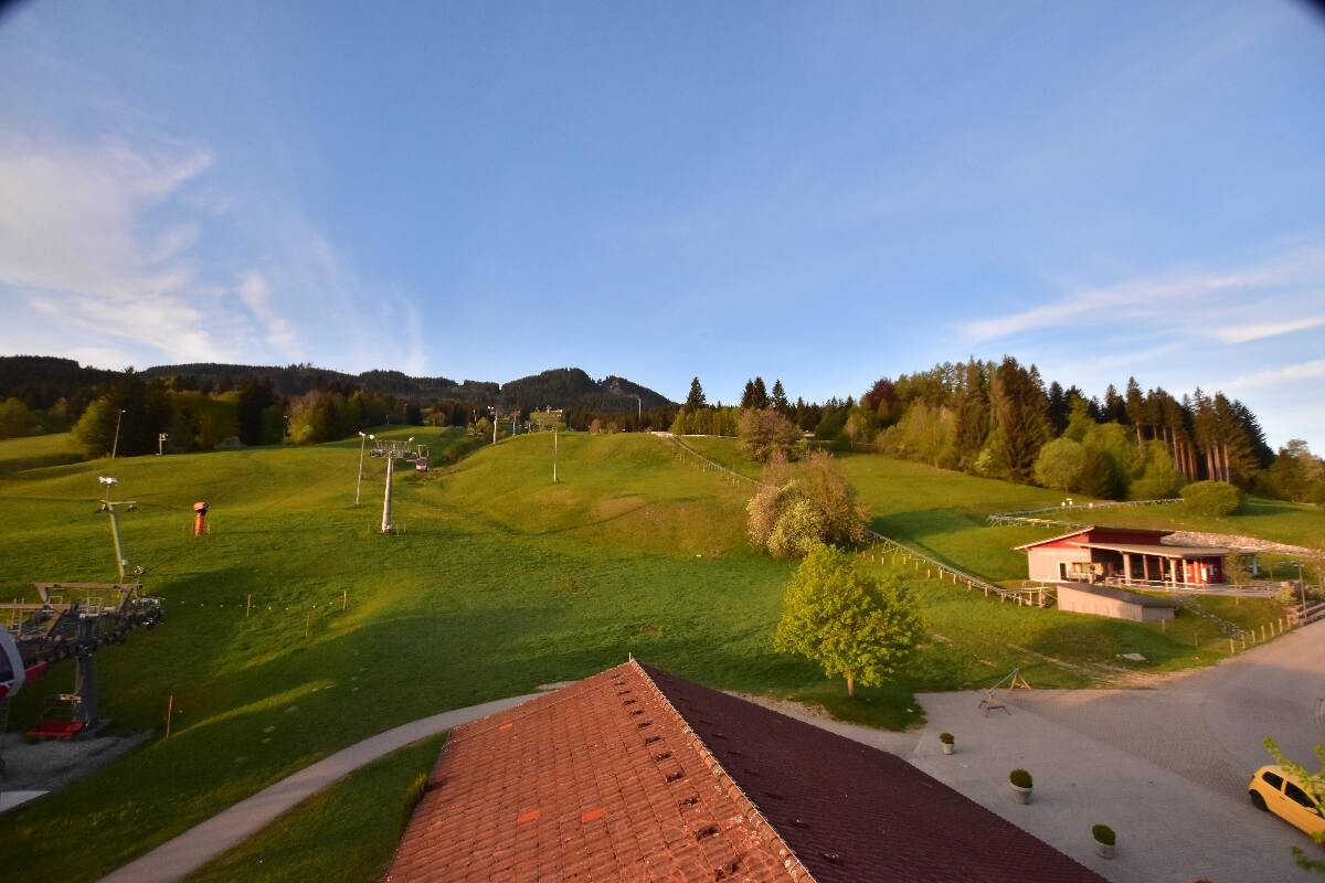 Archiv Foto Webcam Nesselwang - Talstation Alpspitzbahn