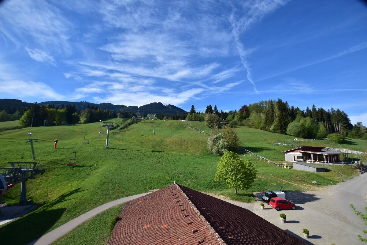 Archiv Foto Webcam Nesselwang - Talstation Alpspitzbahn
