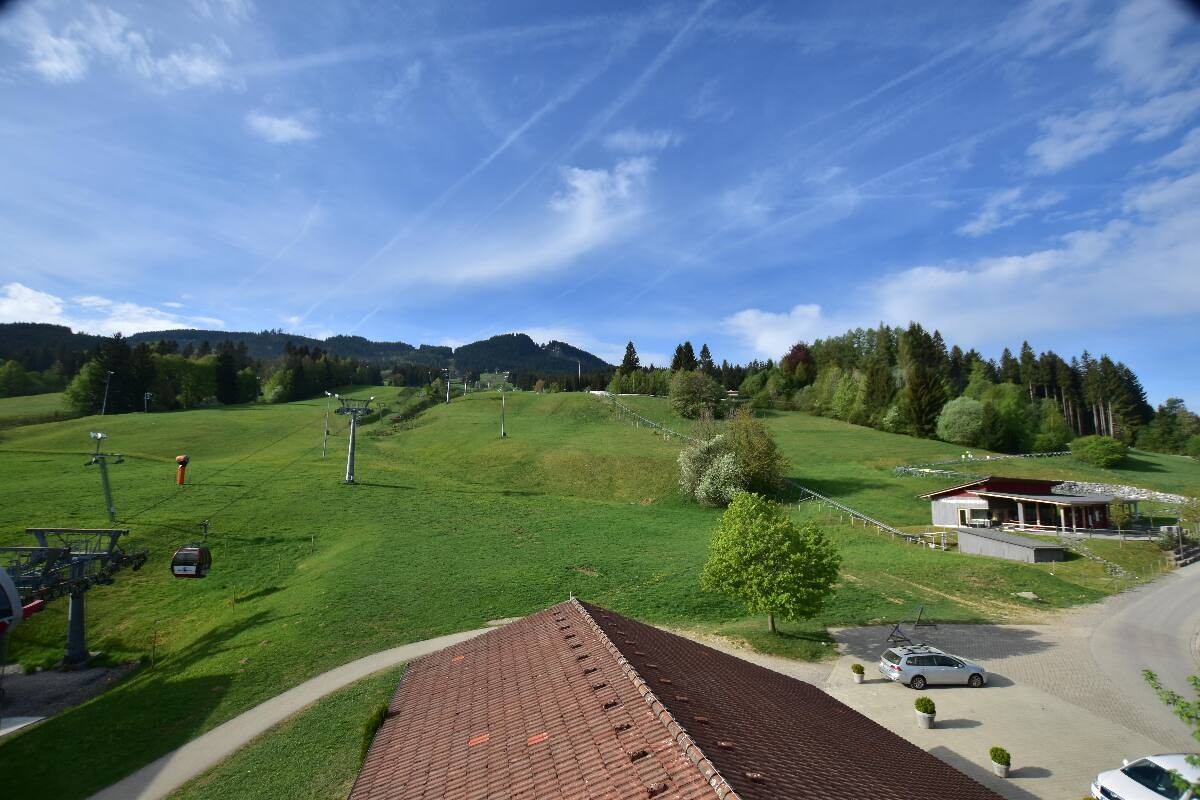 Archiv Foto Webcam Nesselwang - Talstation Alpspitzbahn