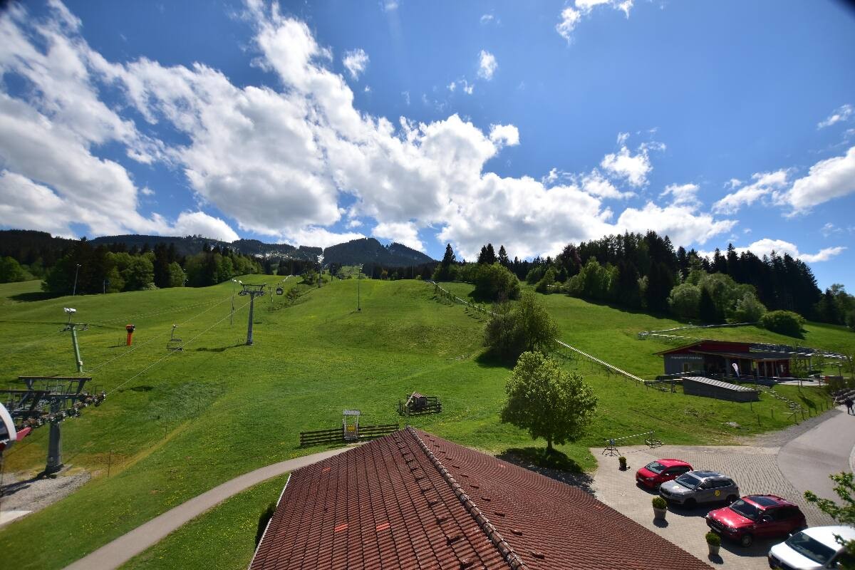 Archiv Foto Webcam Nesselwang - Talstation Alpspitzbahn