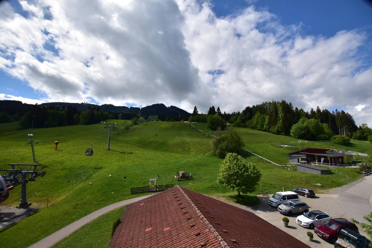 Archiv Foto Webcam Nesselwang - Talstation Alpspitzbahn