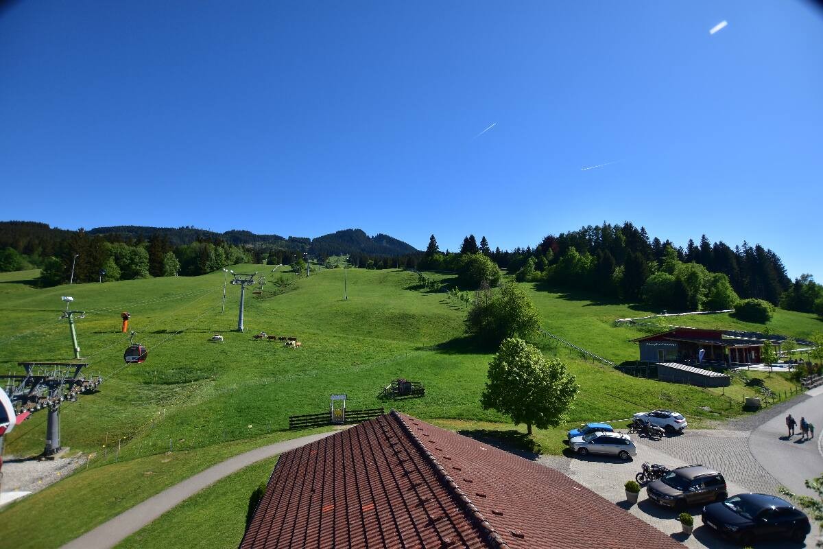 Archiv Foto Webcam Nesselwang - Talstation Alpspitzbahn