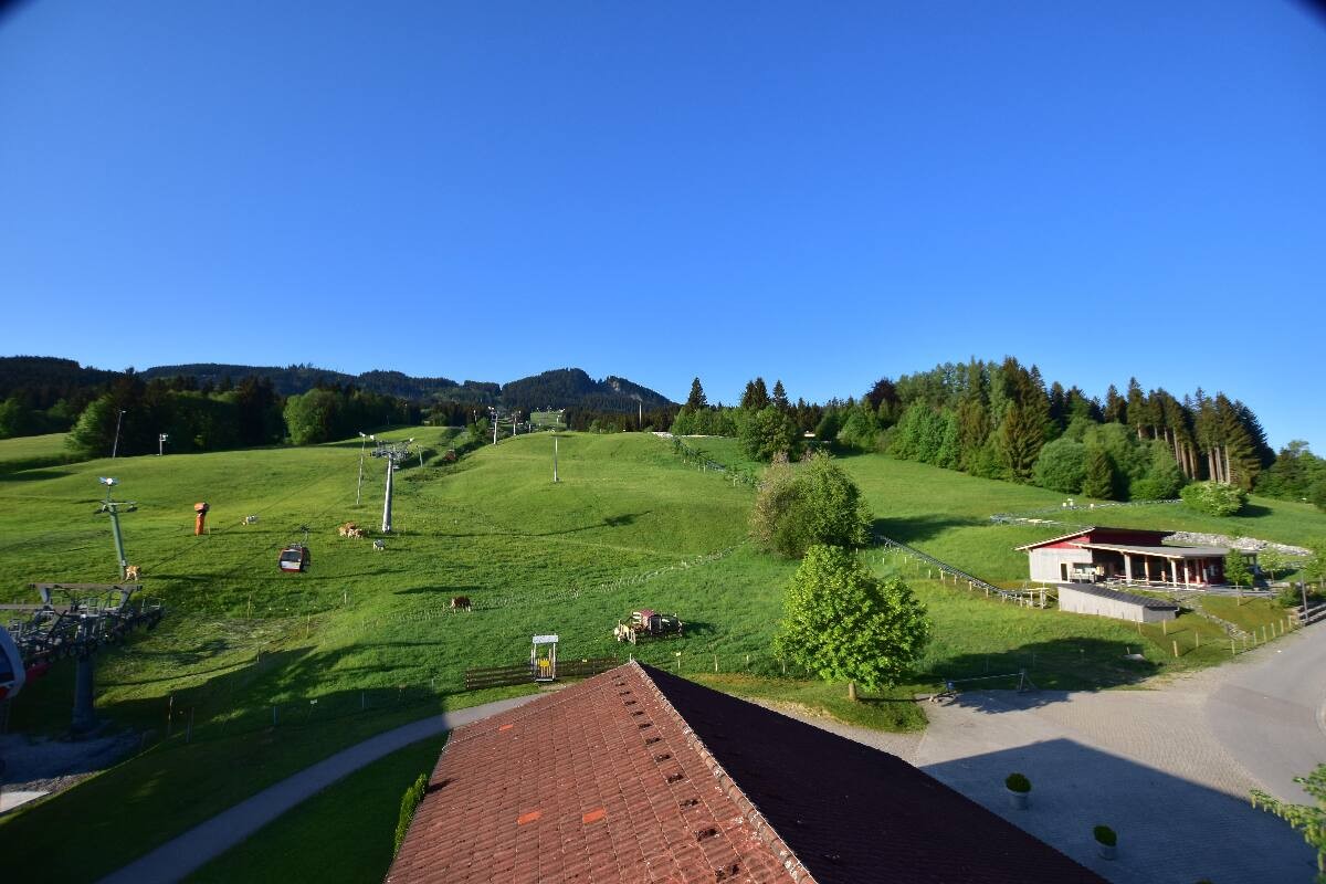 Archiv Foto Webcam Nesselwang - Talstation Alpspitzbahn